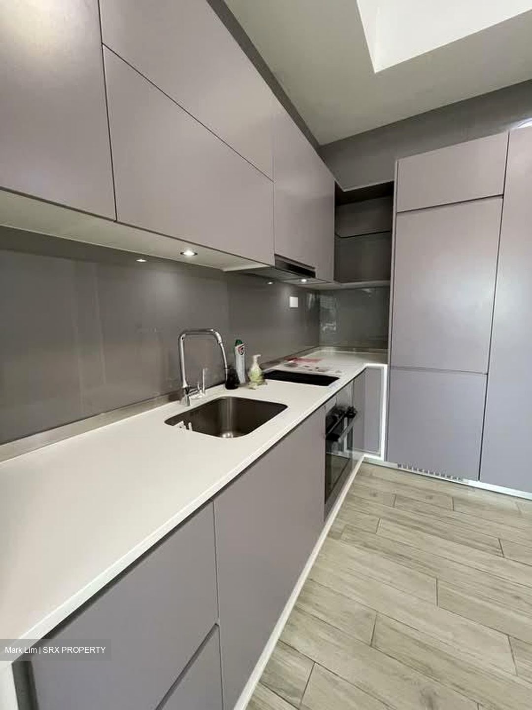 J Gateway (D22), Condominium #563459481